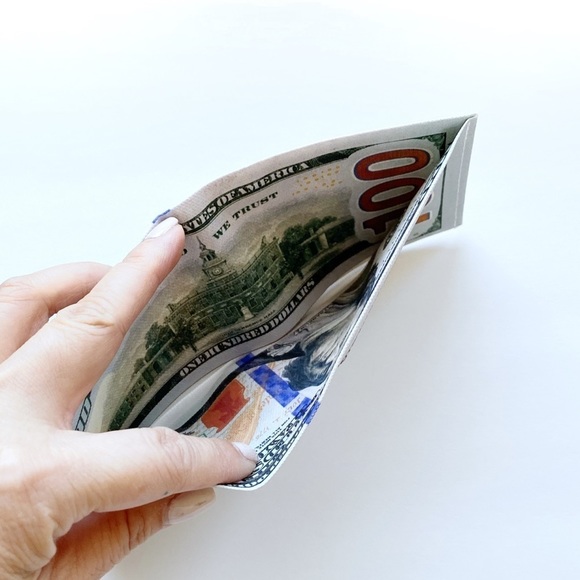 100 Bill BI-Fold Wallet - Picture 5 of 5